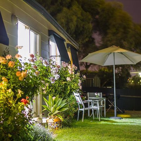Moana Beach Sunset Holiday Accommodation A Exterior foto